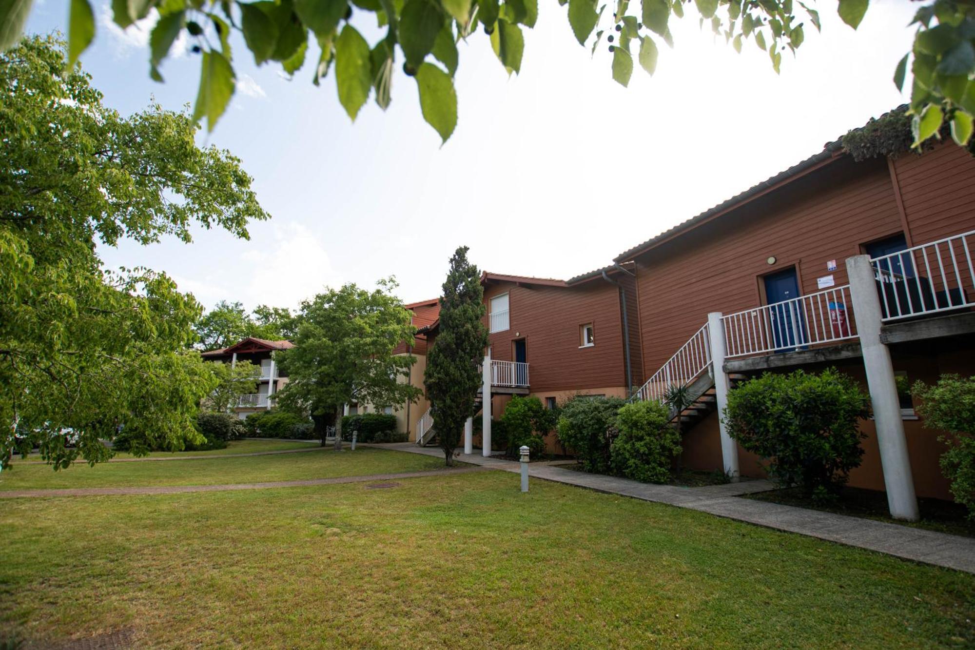 Appartement 29 Plages A Pied 卡布勒通 外观 照片
